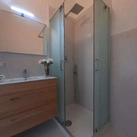 Anna&Francy Apartments Pompeii 펜션 *